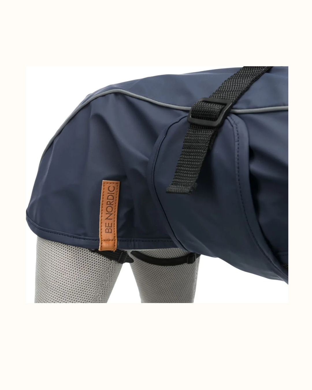 Trixie - Impermeabile per Cani Vimy 80cm (Lunghezza Dorso)