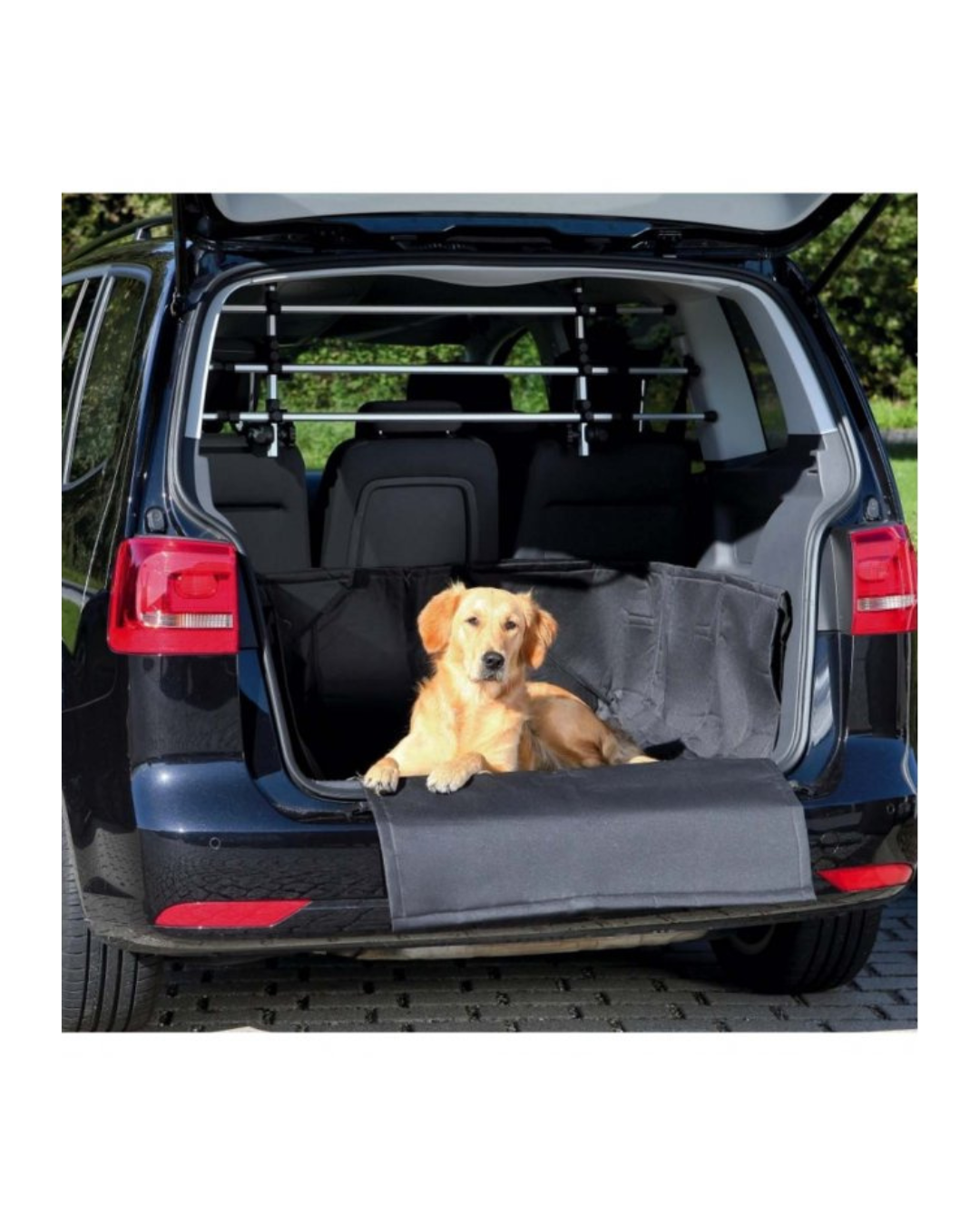 Trixie - Trunk Protection - 1.64x1.25 m - Black colour